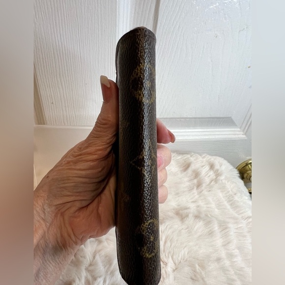 LOUIS VUITTON LV MONOGRAM COATED CANVAS VIENNOIS WALLET - Picture 10 of 16